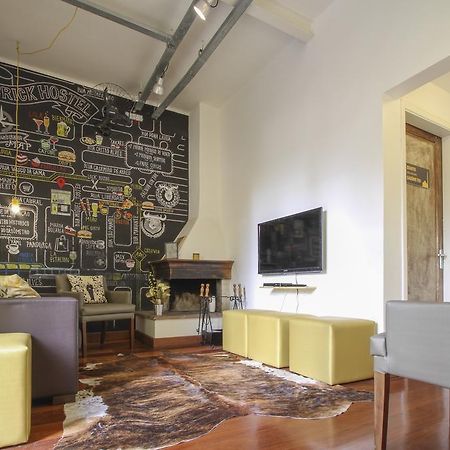 Brick Hostel Порту-Алегрі Екстер'єр фото