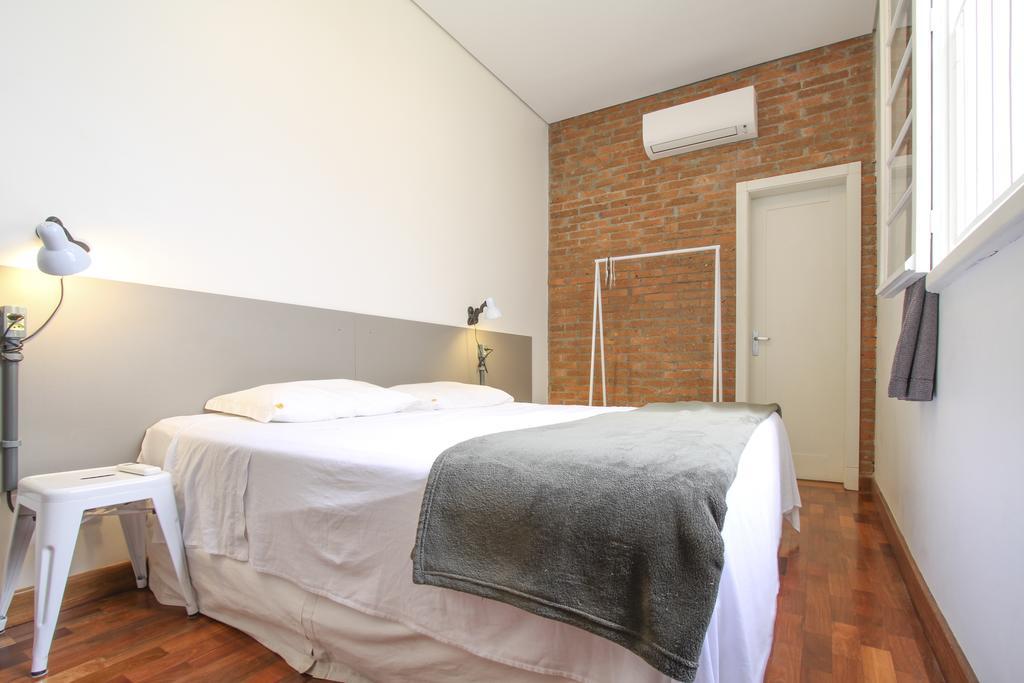 Brick Hostel Порту-Алегрі Екстер'єр фото